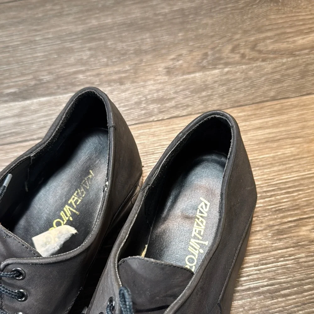 Vintage Men's Black Lace-Up Shoes size 9.5 (s49)